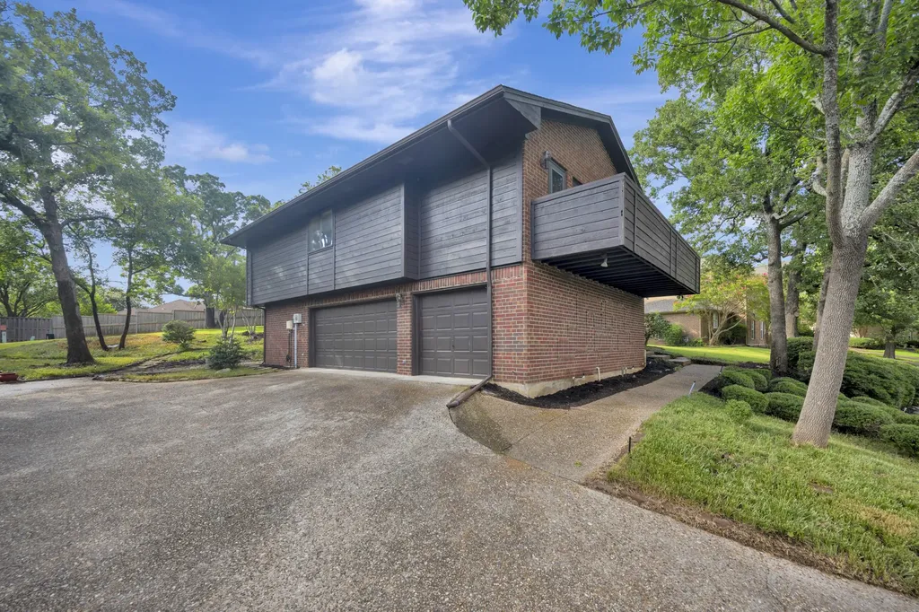 485 Craig Circle Highland Village TX 75077