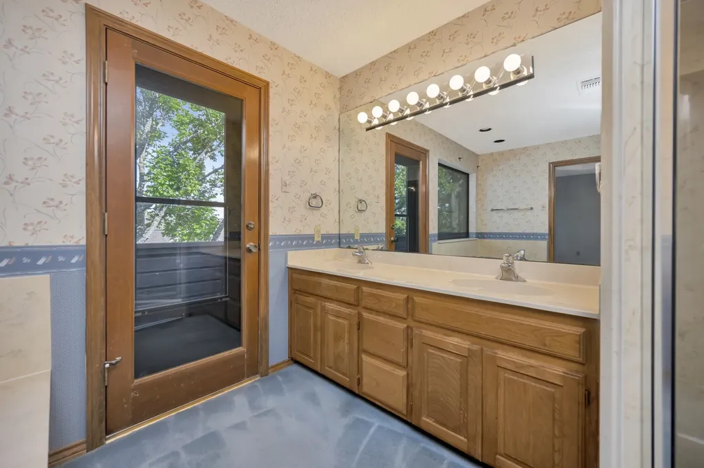 485 Craig Circle Highland Village TX 75077