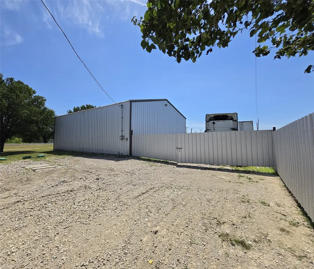 103 Cochise Drive Ferris TX 75125
