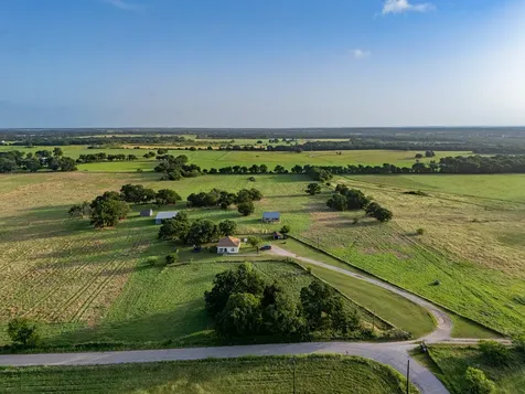 207 Cr-1750 Chico TX 76431