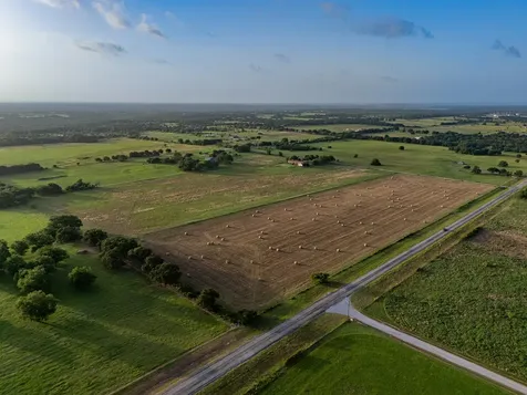 207 Cr-1750 Chico TX 76431