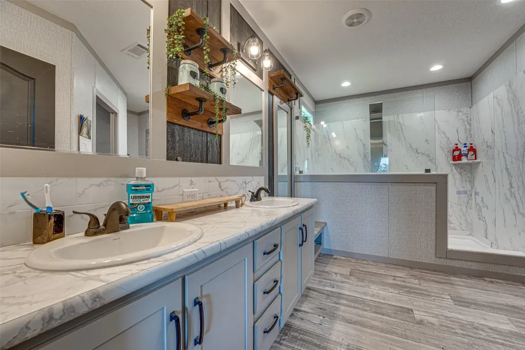 3912 County Road 4119 Campbell TX 75422