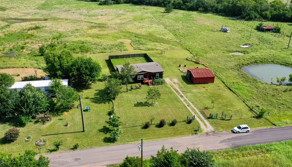 3912 County Road 4119 Campbell TX 75422