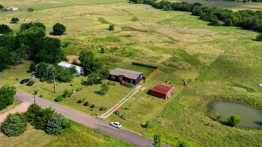 3912 County Road 4119 Campbell TX 75422