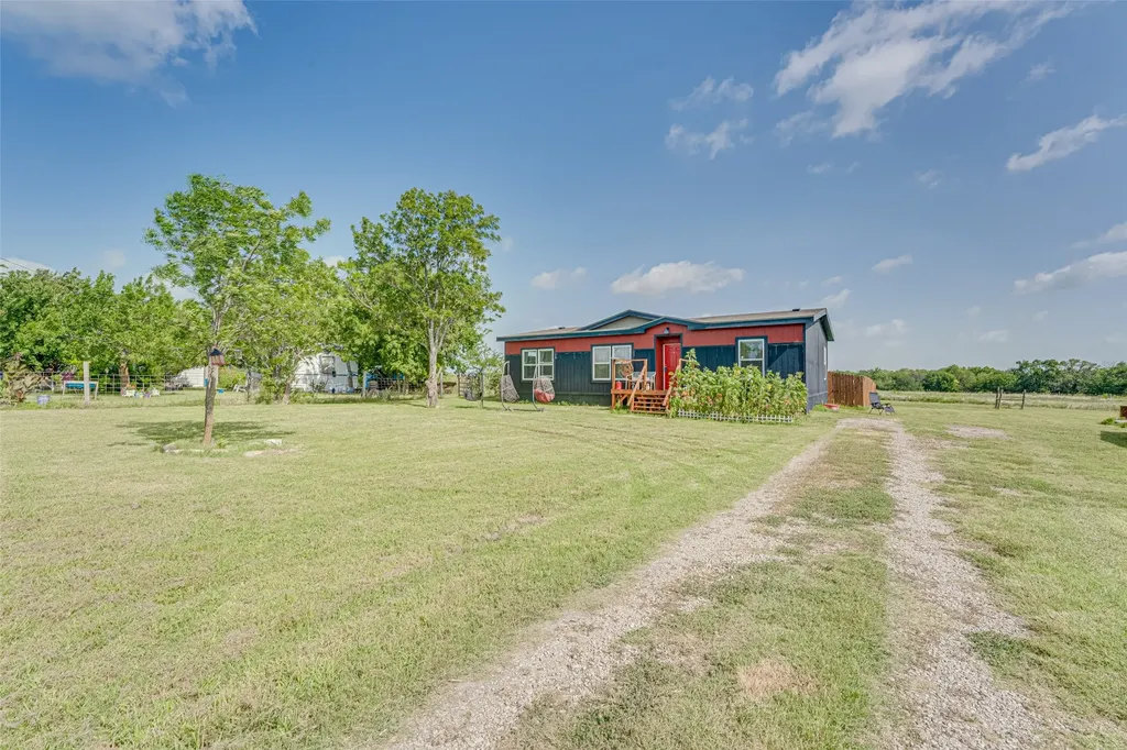3912 County Road 4119 Campbell TX 75422