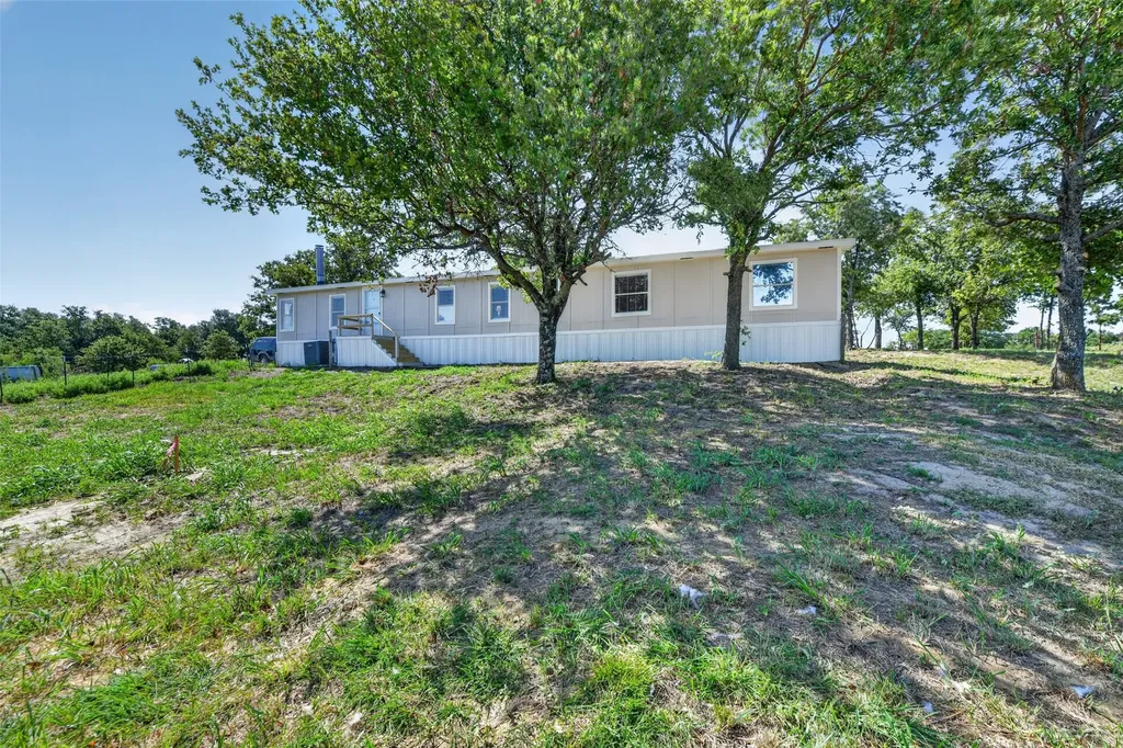 449 Big Salty Drive Springtown TX 76082