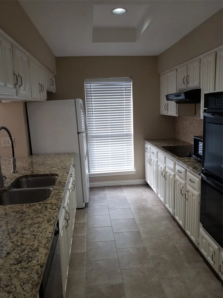 1307 Boardwalk Street Arlington TX 76011