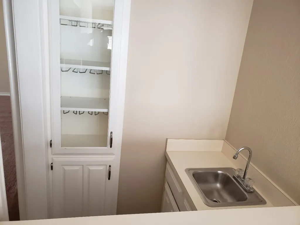 1307 Boardwalk Street Arlington TX 76011