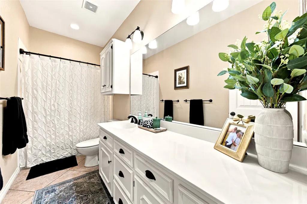 2810 Trey Circle Athens TX 75752