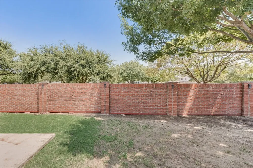 3901 Pitchstone Drive Mckinney TX 75070