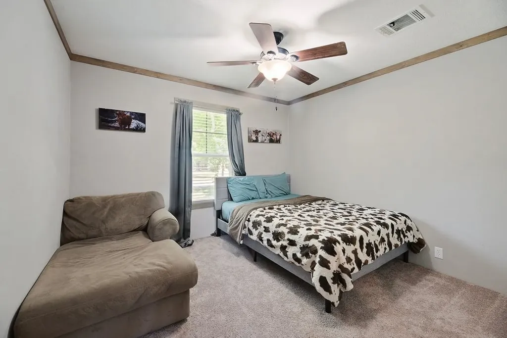 501 W 3rd Street Maypearl TX 76064