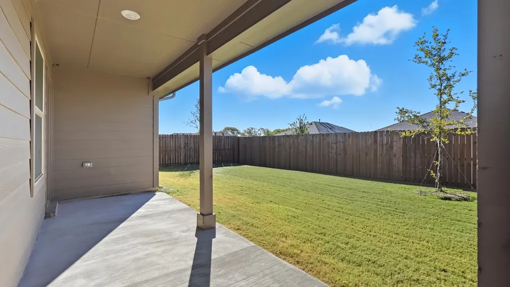 1528 Lemon Tree Lane Fort Worth TX 76140