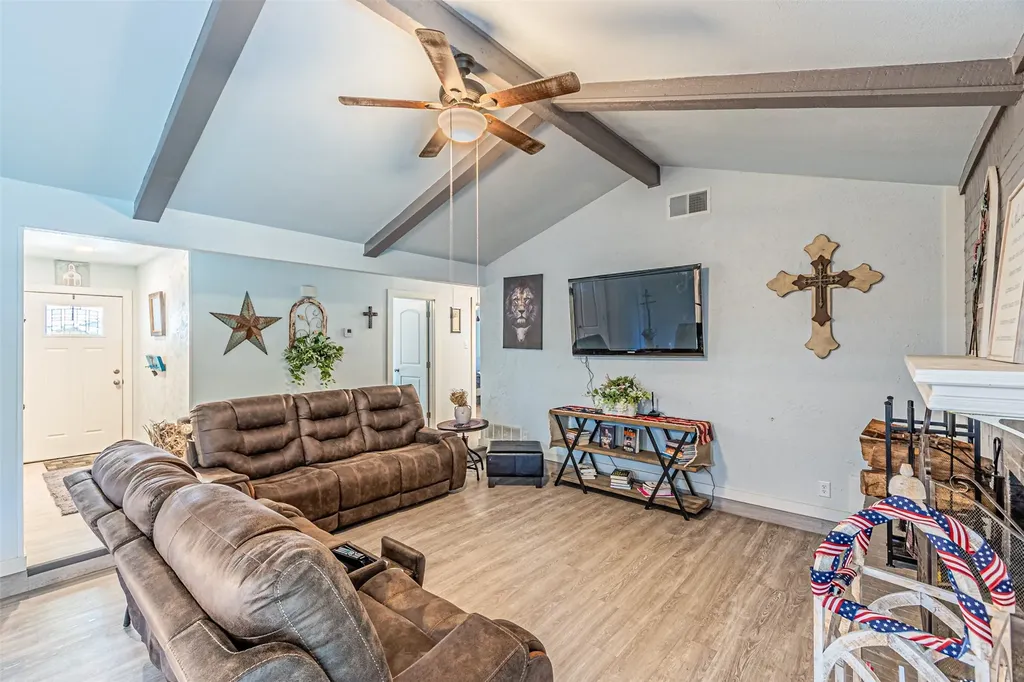 2608 Nelwin Place Arlington TX 76016