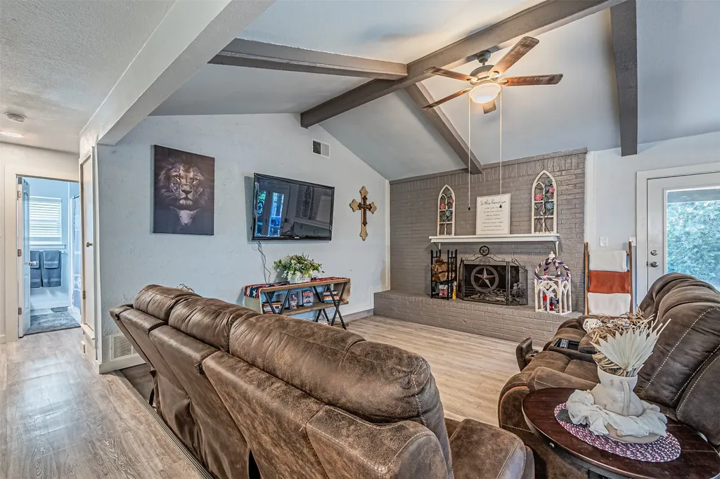 2608 Nelwin Place Arlington TX 76016