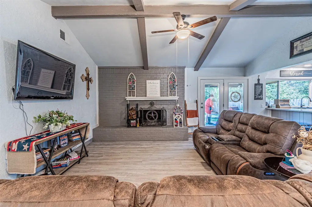 2608 Nelwin Place Arlington TX 76016
