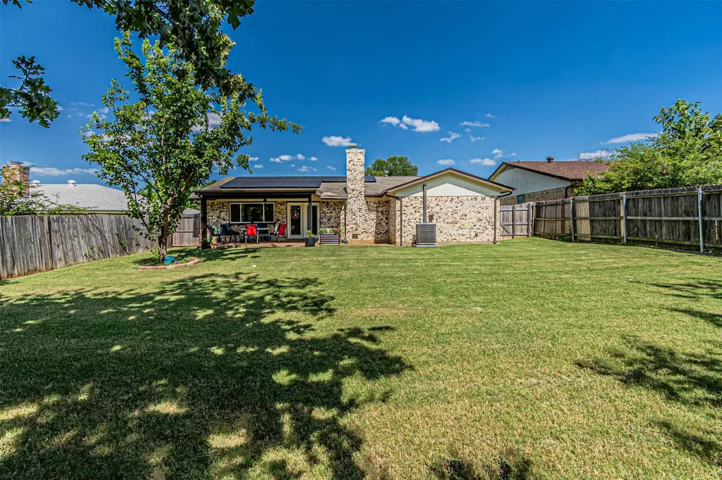 2608 Nelwin Place Arlington TX 76016