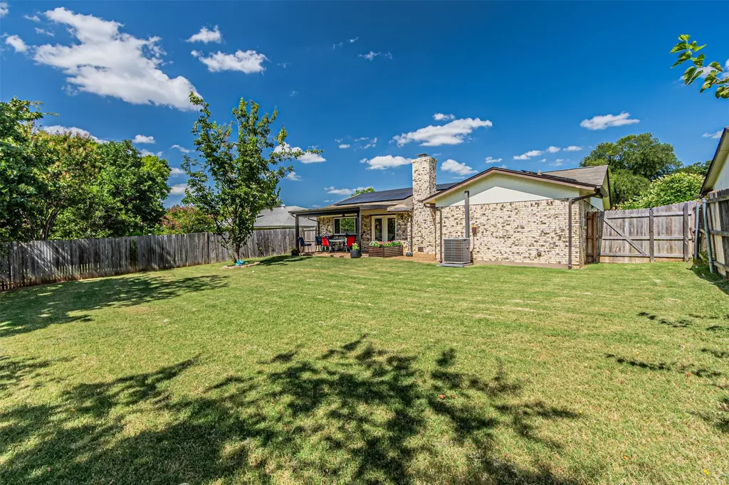 2608 Nelwin Place Arlington TX 76016