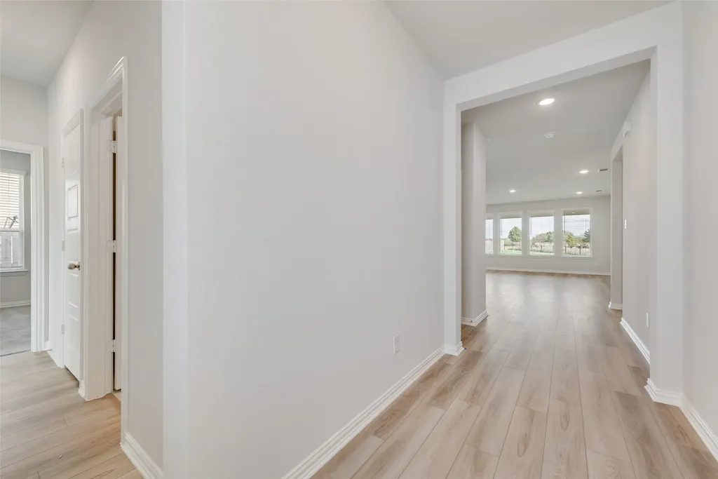 512 Marcus Lane Crowley TX 76036