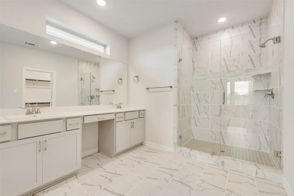 512 Marcus Lane Crowley TX 76036