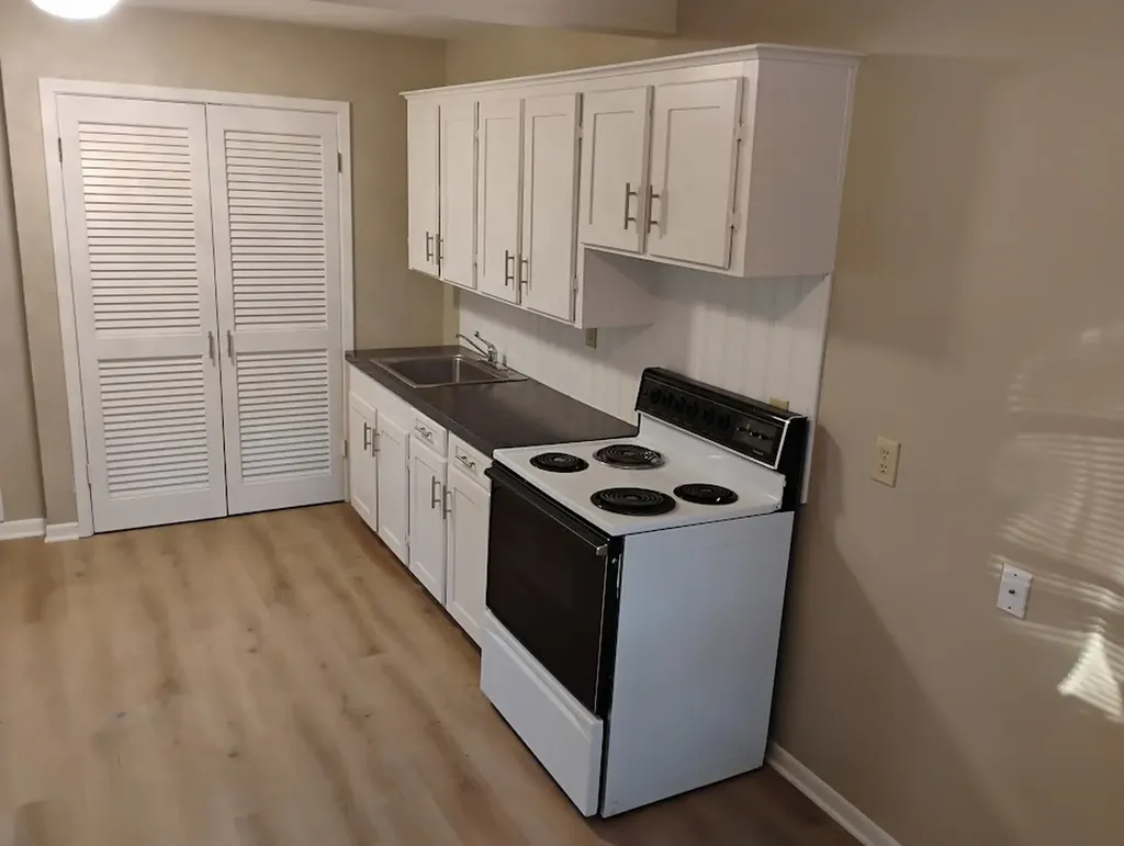 504 N Newsom Street Mineola TX 75773