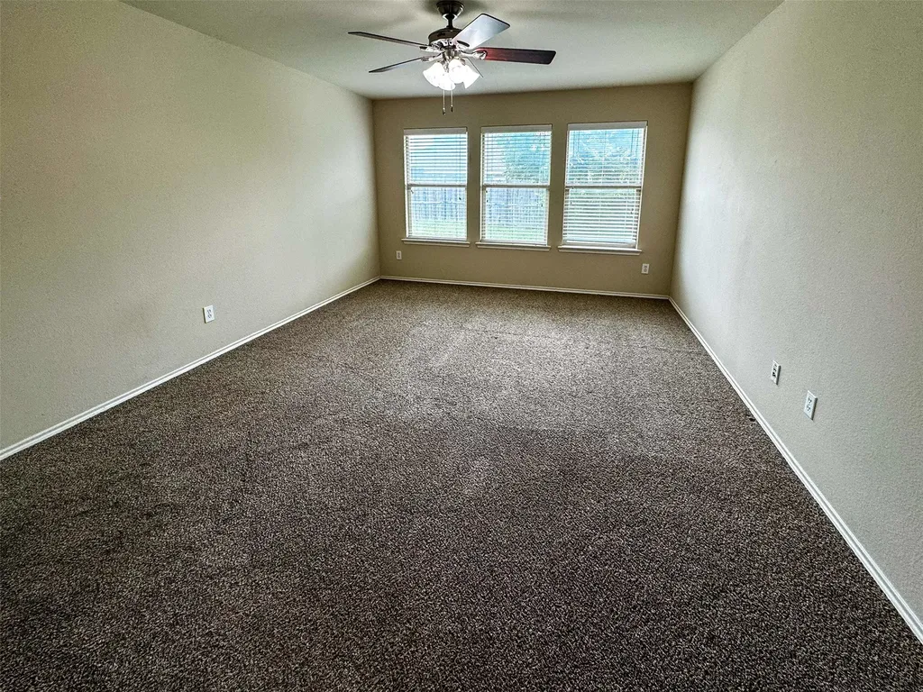 2016 Kings Forest Drive Heartland TX 75126