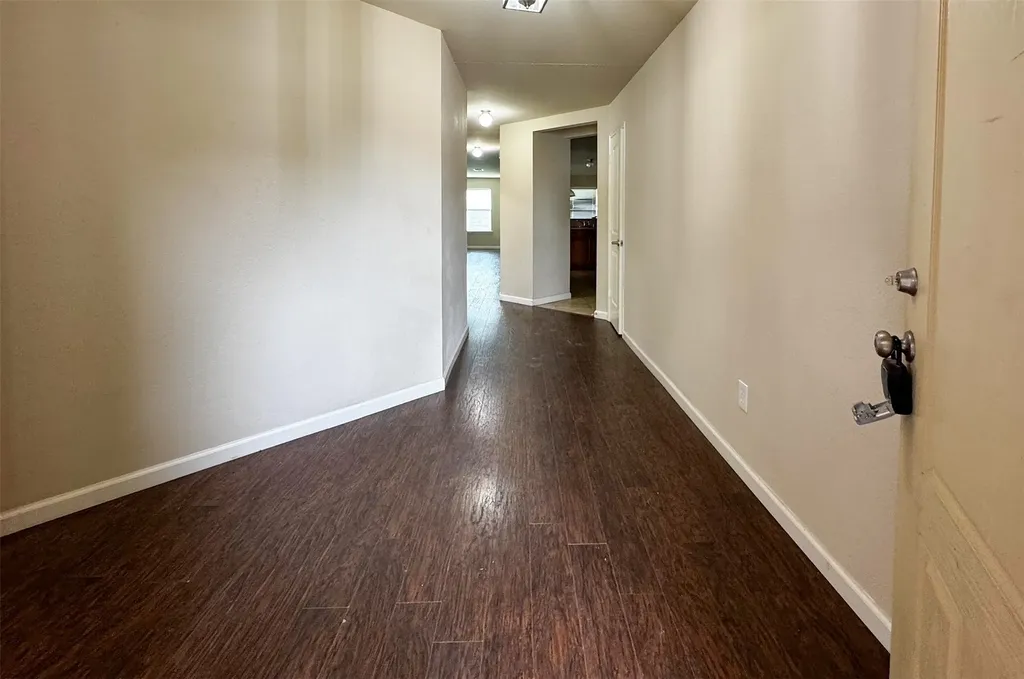 2016 Kings Forest Drive Heartland TX 75126