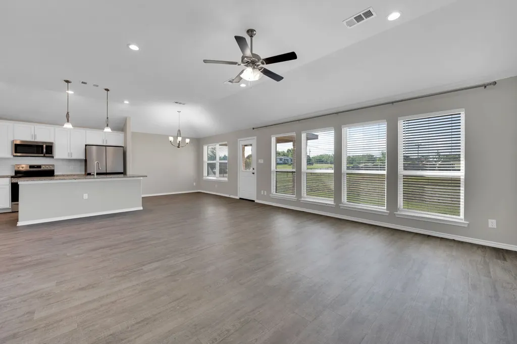 656 Bunk House Road Venus TX 76084