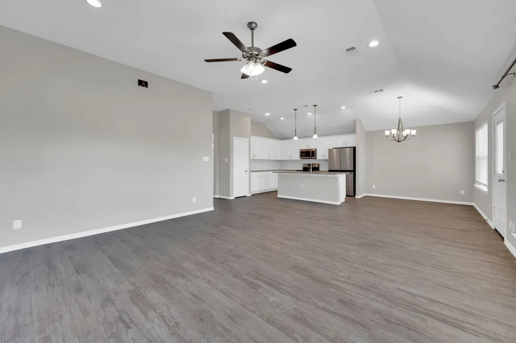 656 Bunk House Road Venus TX 76084
