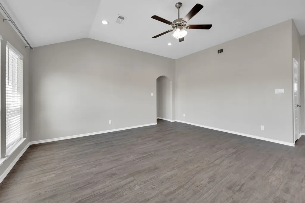 656 Bunk House Road Venus TX 76084