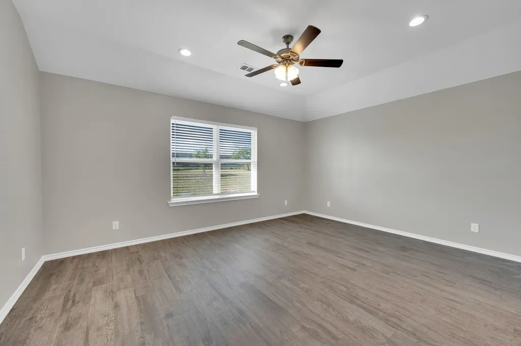 656 Bunk House Road Venus TX 76084