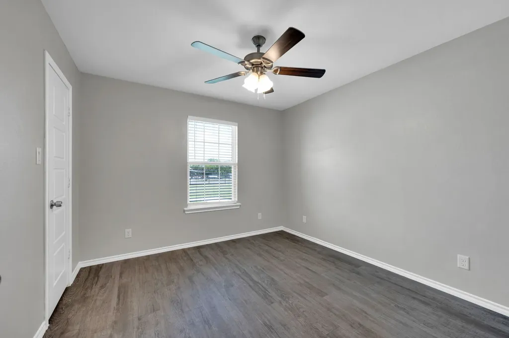 656 Bunk House Road Venus TX 76084