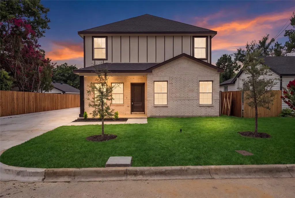 2416 Bird Street Fort Worth TX 76111