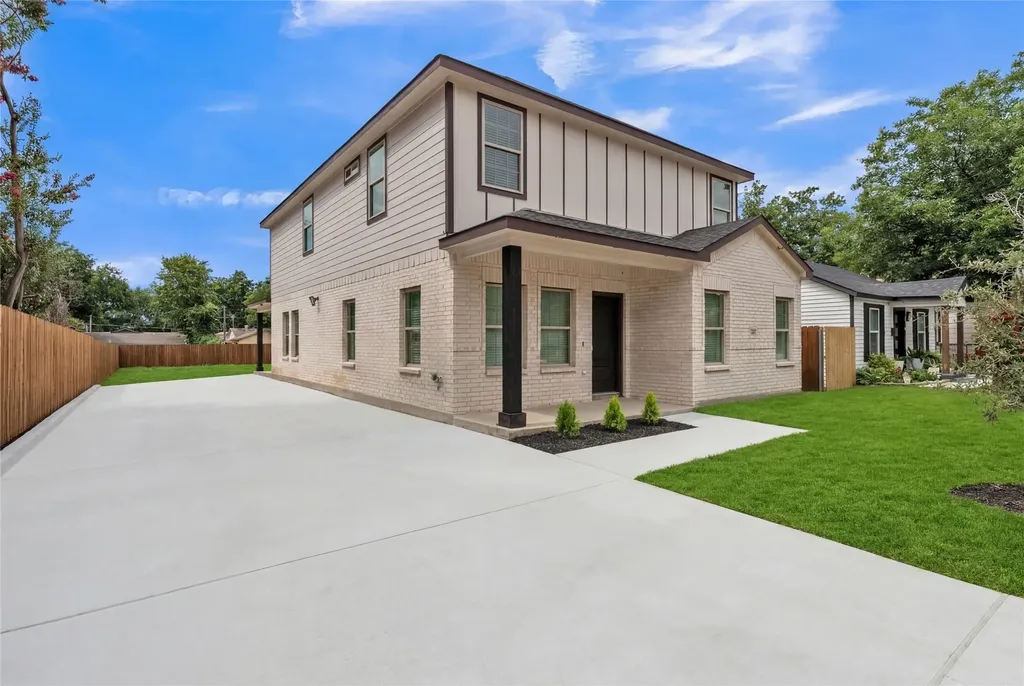 2416 Bird Street Fort Worth TX 76111