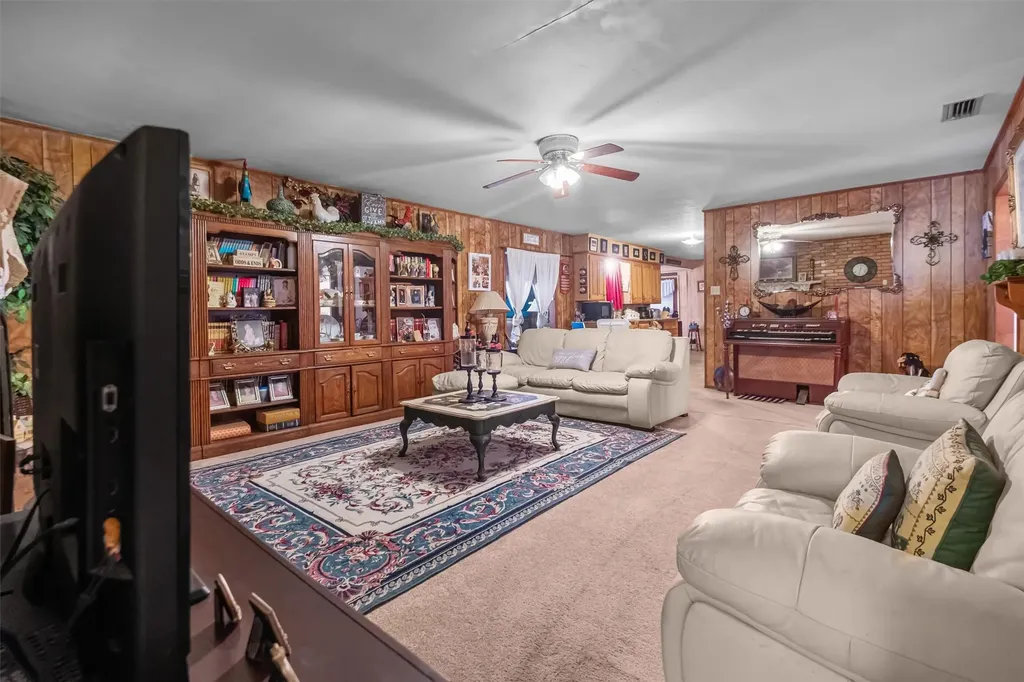 703 Amy Street Canton TX 75103