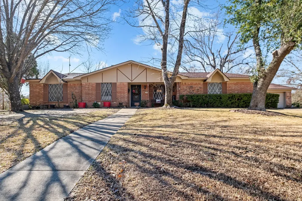 703 Amy Street Canton TX 75103