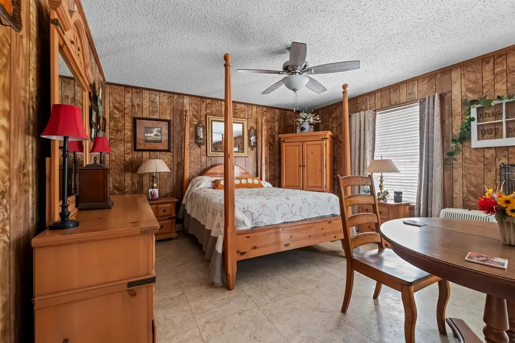 703 Amy Street Canton TX 75103