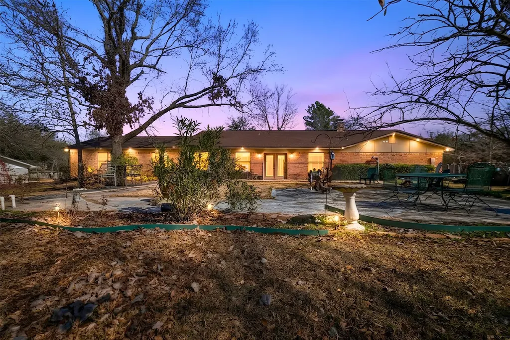 703 Amy Street Canton TX 75103