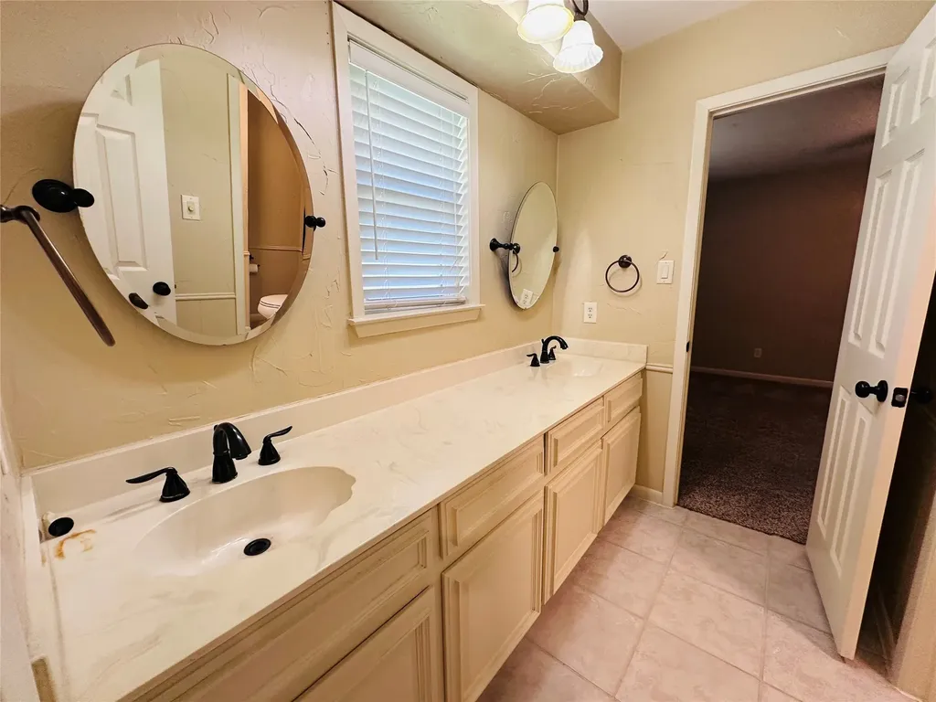 3307 Bogota Street Athens TX 75752