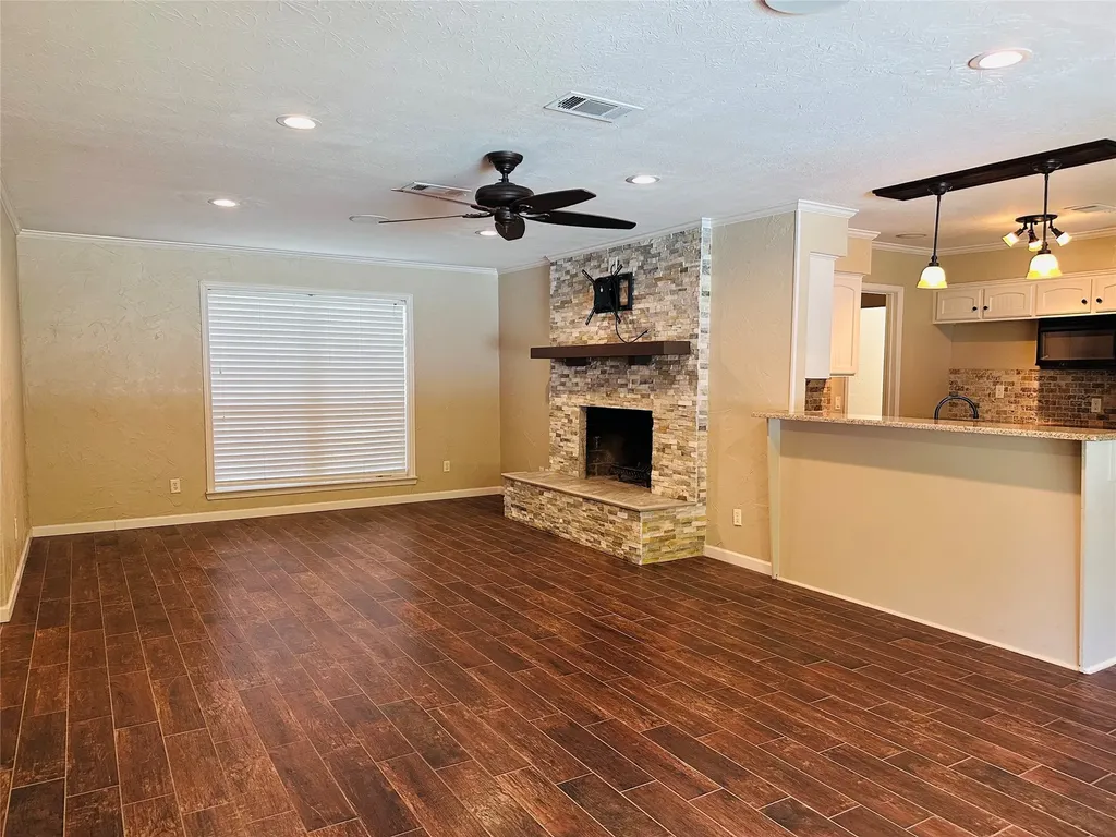 3307 Bogota Street Athens TX 75752