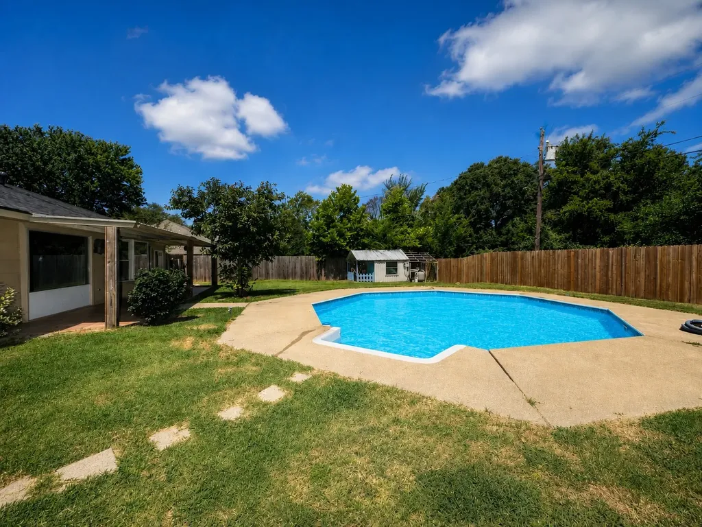 3307 Bogota Street Athens TX 75752