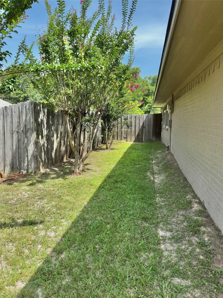 3307 Bogota Street Athens TX 75752