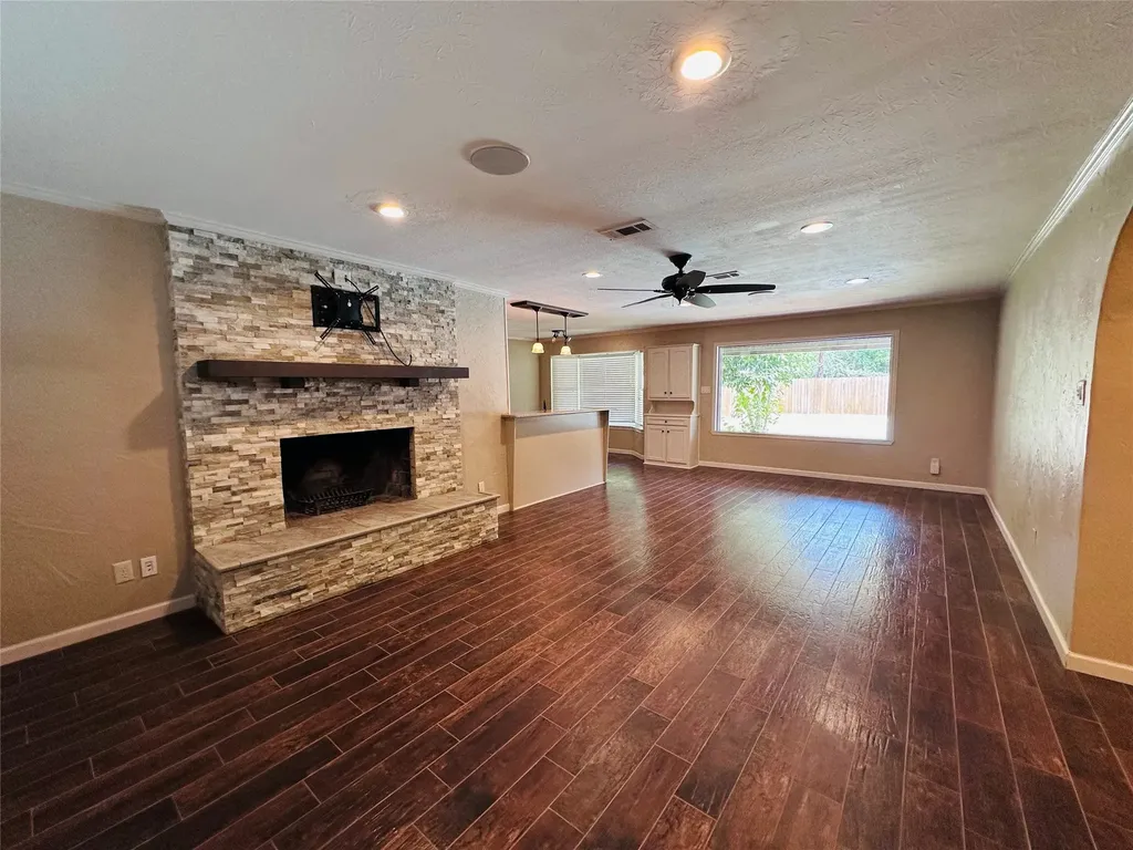 3307 Bogota Street Athens TX 75752