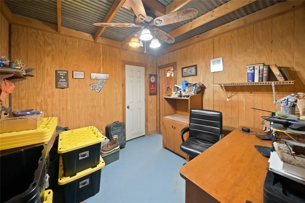 14643 County Road 4060 Scurry TX 75158