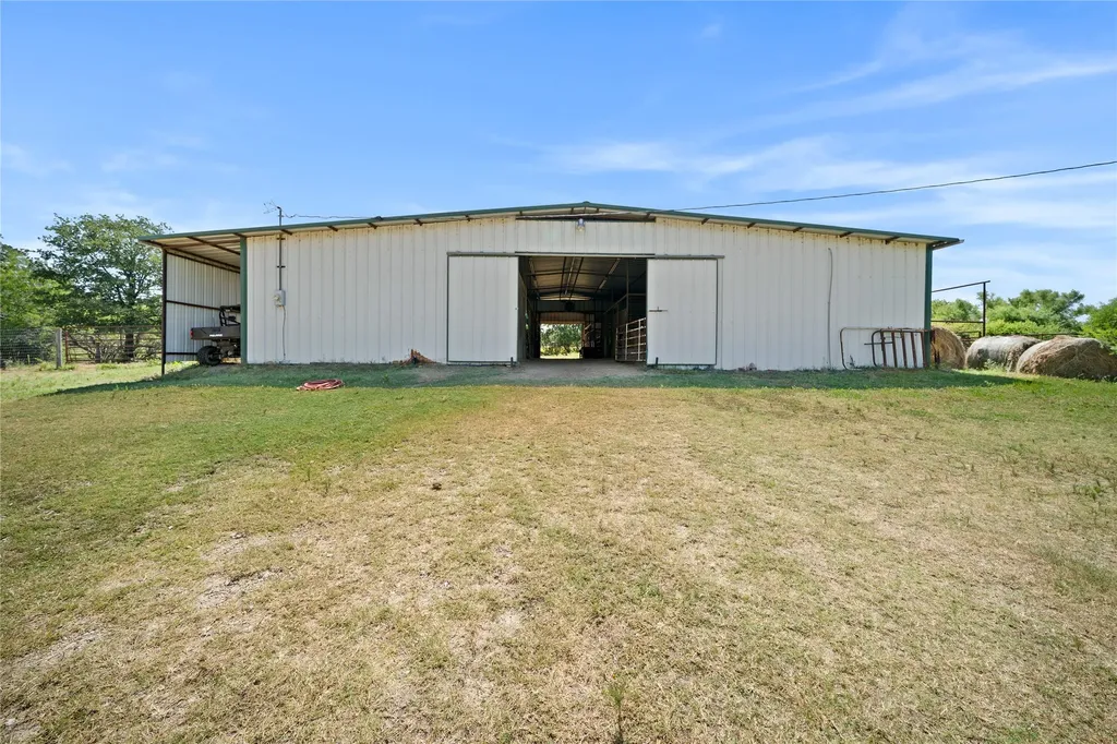 14643 County Road 4060 Scurry TX 75158