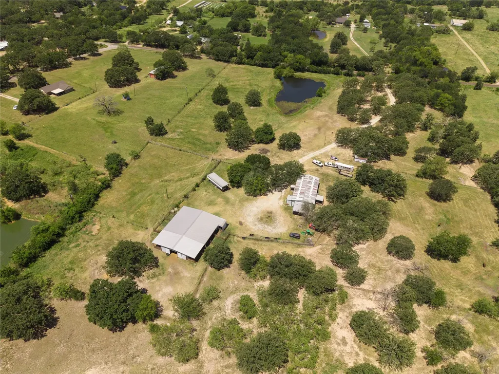 14643 County Road 4060 Scurry TX 75158