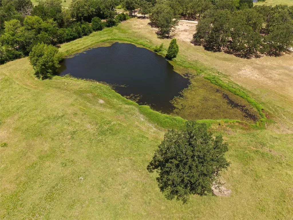 14643 County Road 4060 Scurry TX 75158