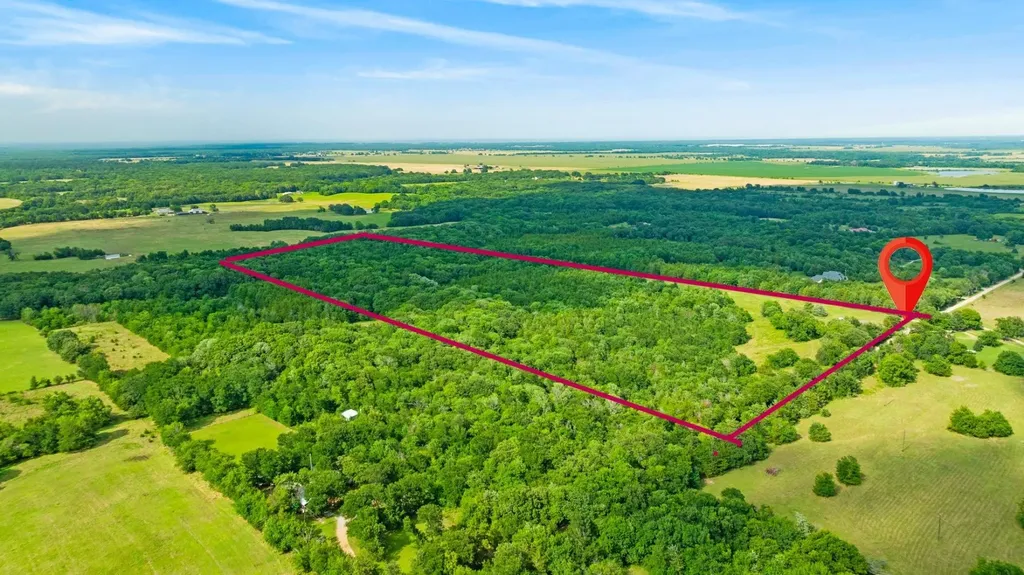1101 County Road 2810 Honey Grove TX 75446