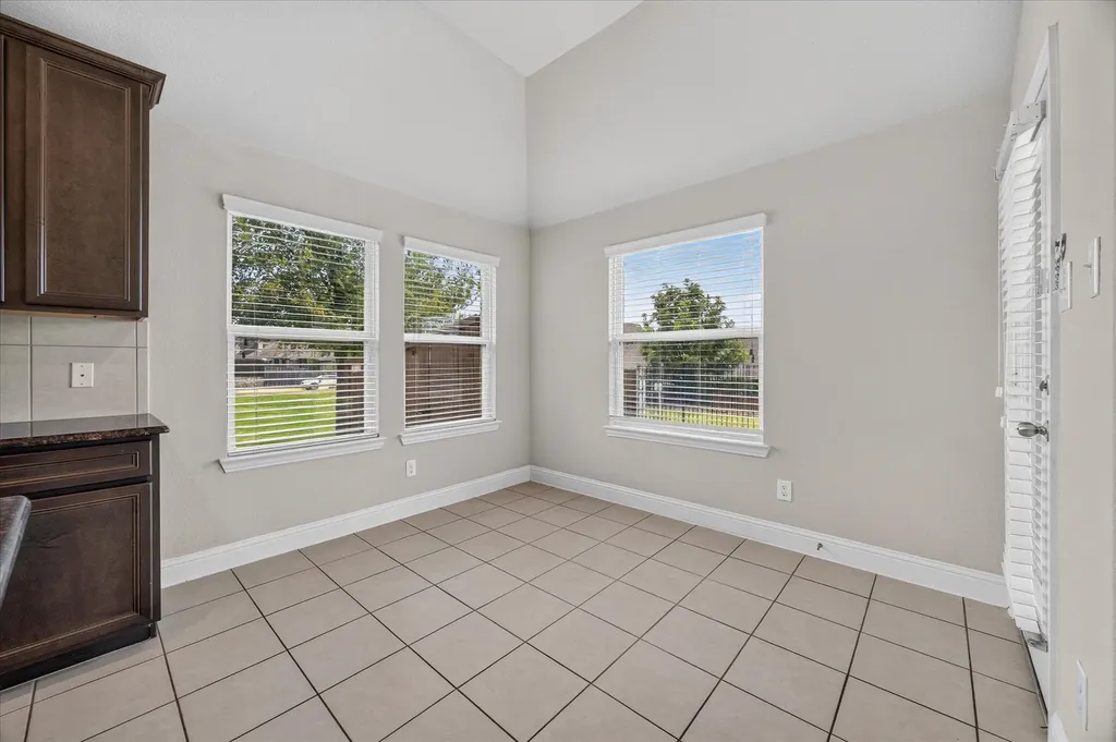 601 England Street Fate TX 75189