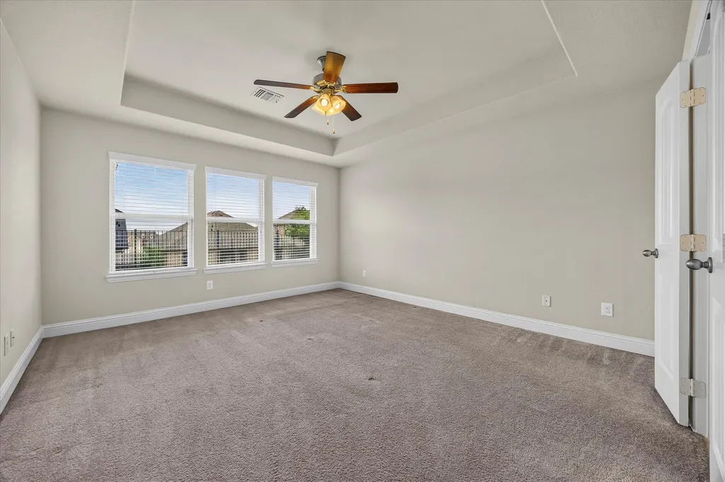 601 England Street Fate TX 75189