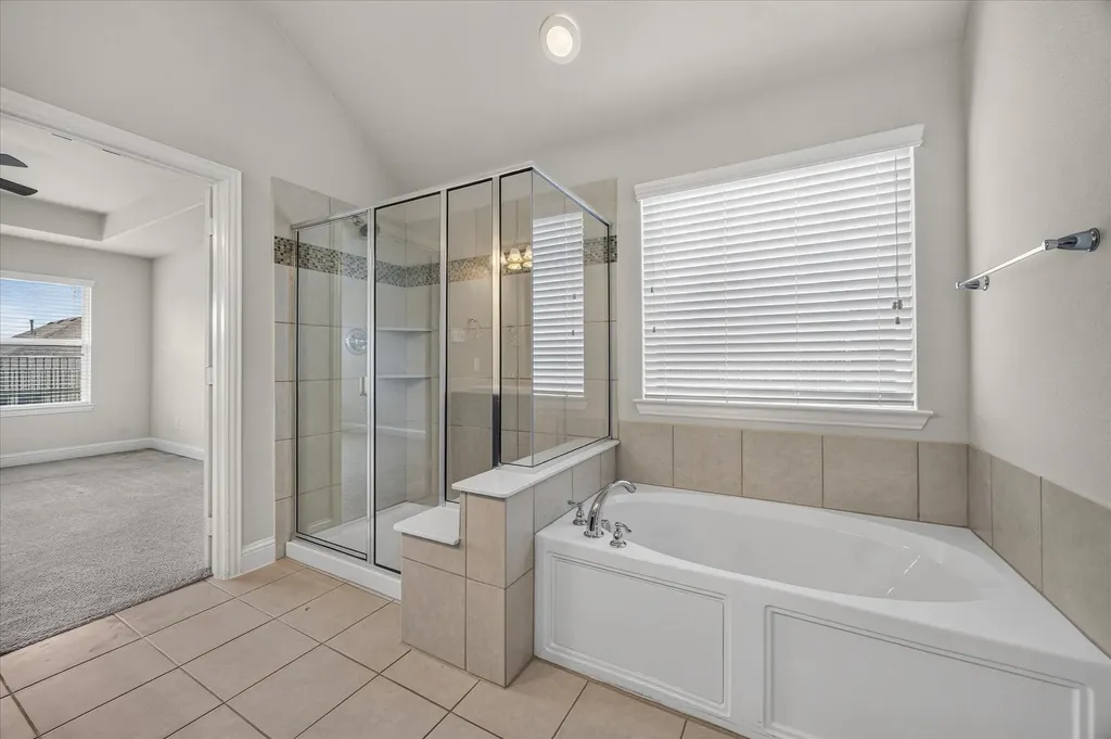 601 England Street Fate TX 75189